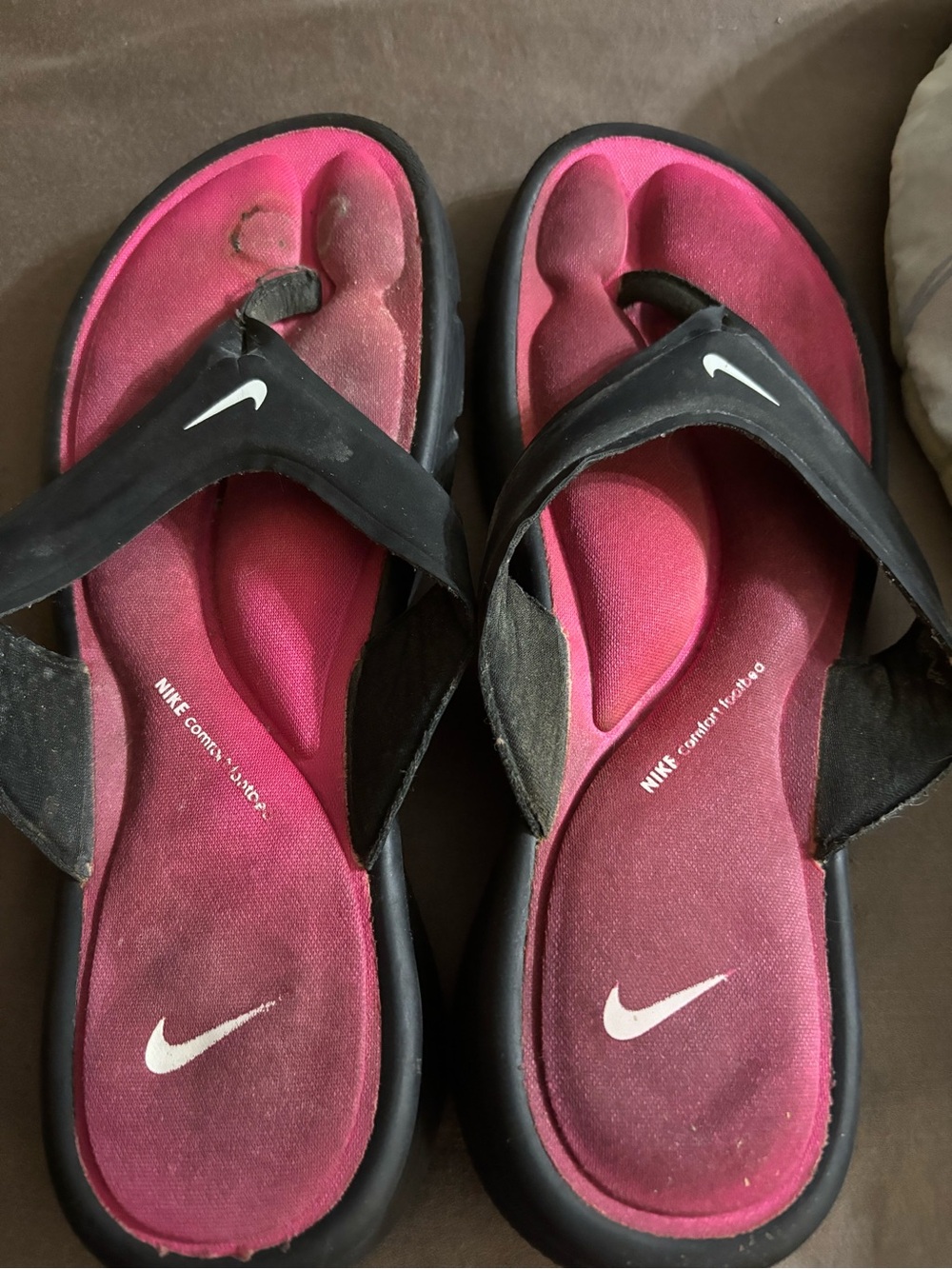 Nike Women’s Pink and Black Contour Thong Sandals